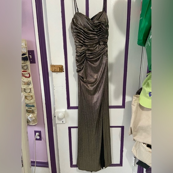 Dark Gold B. Darlin Gown Size 9/10 - Picture 1 of 5